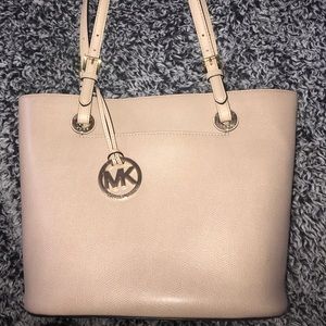 Micheal Kors handbag